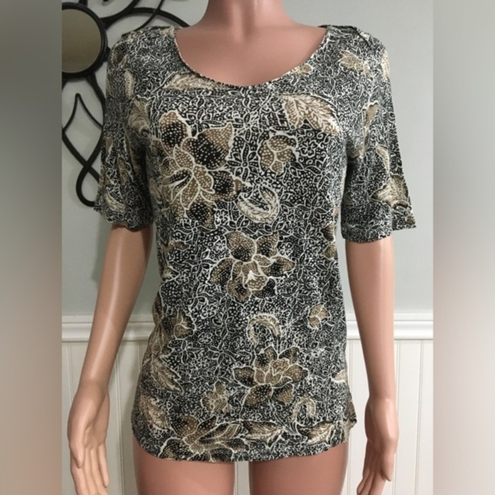 J.Jill Love Linen Floral Design Short Sleeve Top 100% Linen size Medium